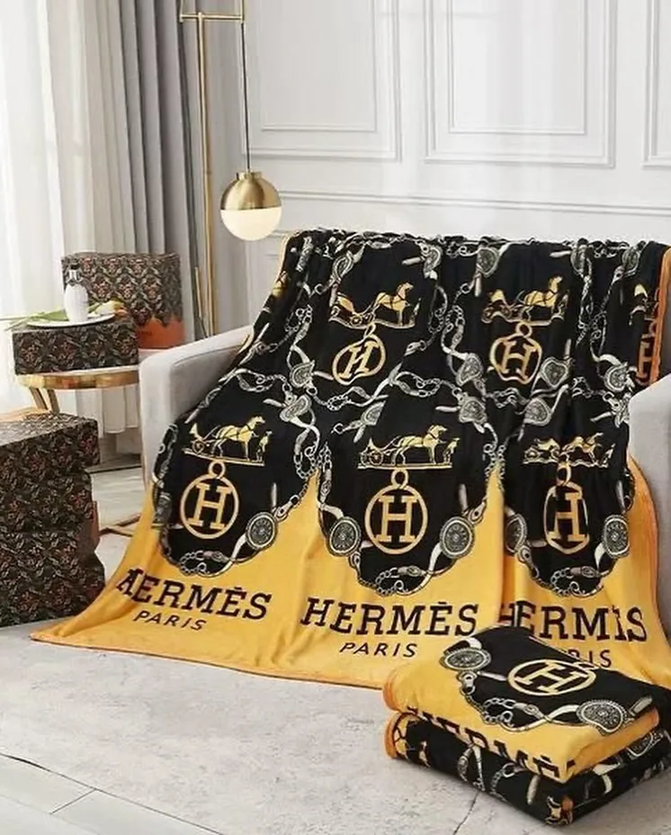 Hermès throw blanket photo 1