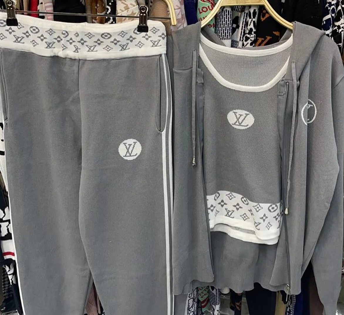 Louis Vuitton LV logo knit tracksuit set photo 1