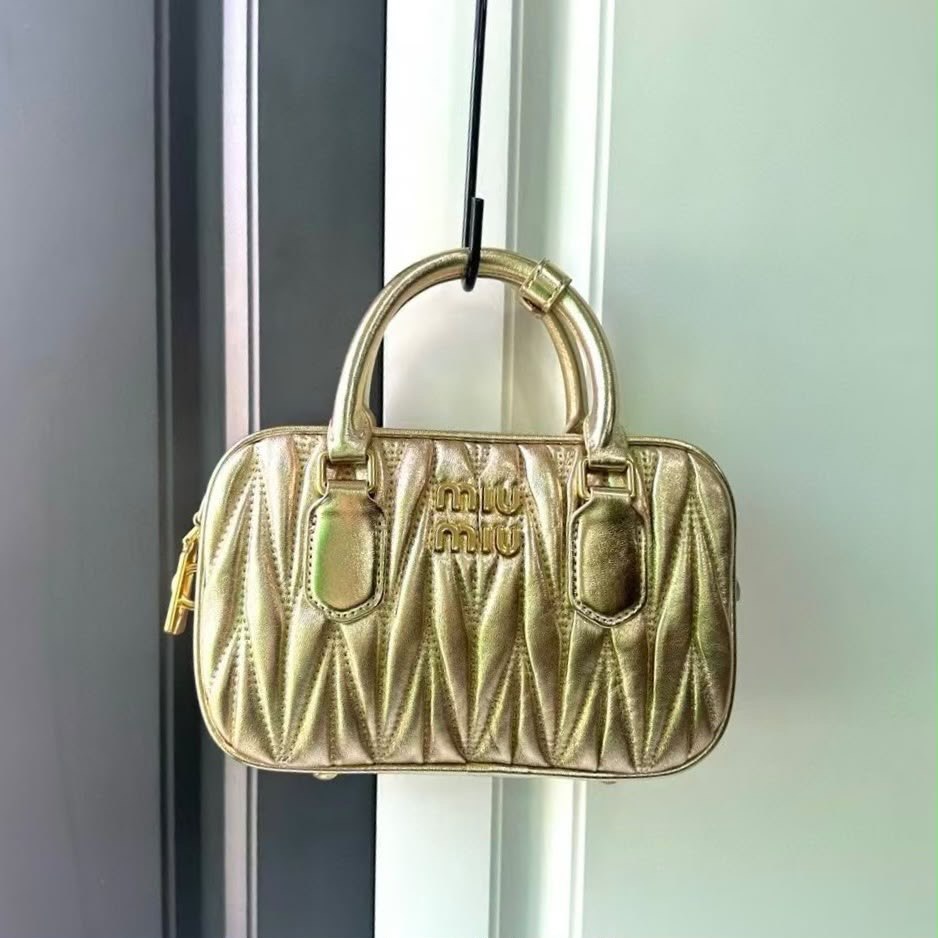 Miu Miu Classic photo 5
