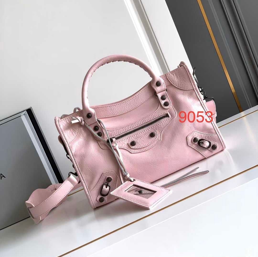 Balenciaga Classic photo 4