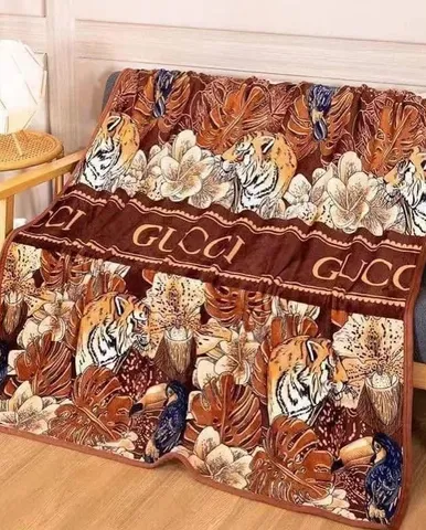 Gucci tiger floral print blanket set