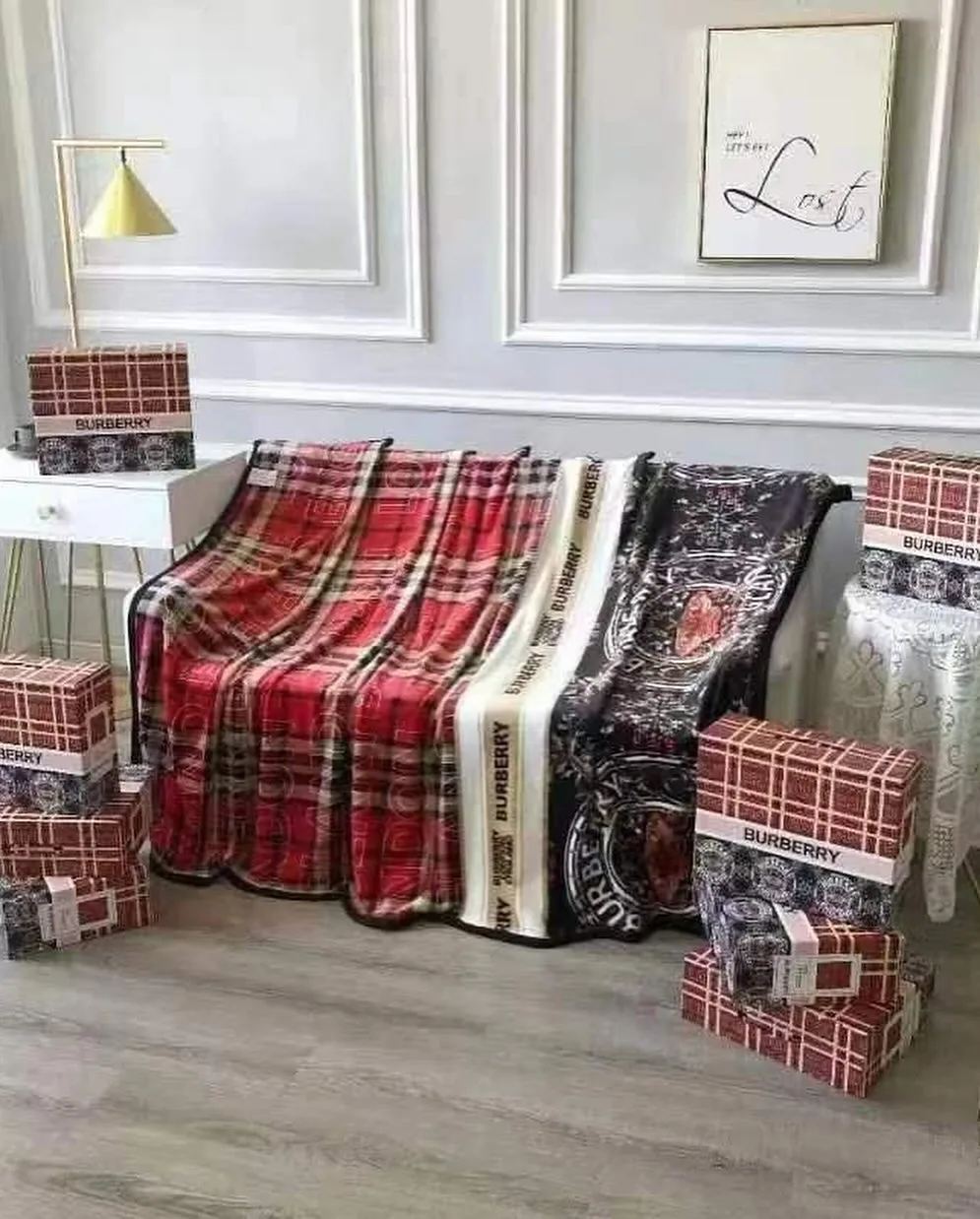 Burberry plaid blanket set photo 1