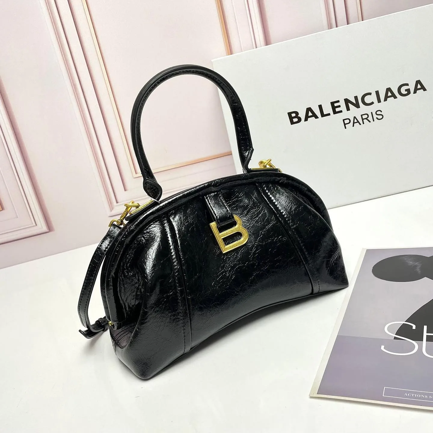 Balenciaga Hourglass photo 1
