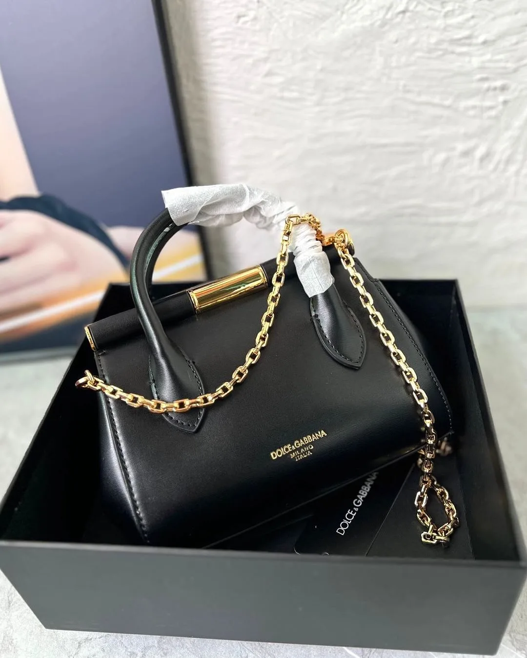 Dolce & Gabbana chain shoulder bag photo 1