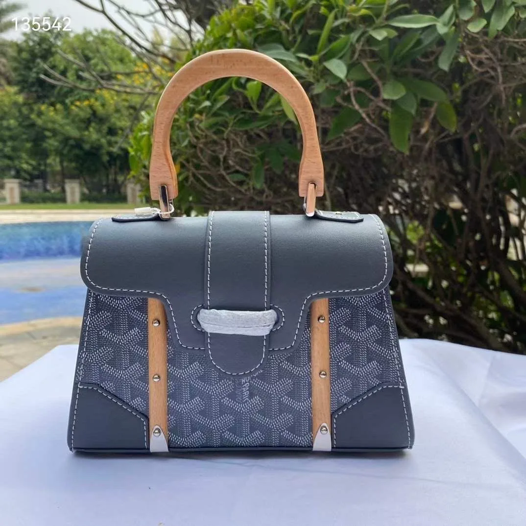 Goyard Handbag photo 2