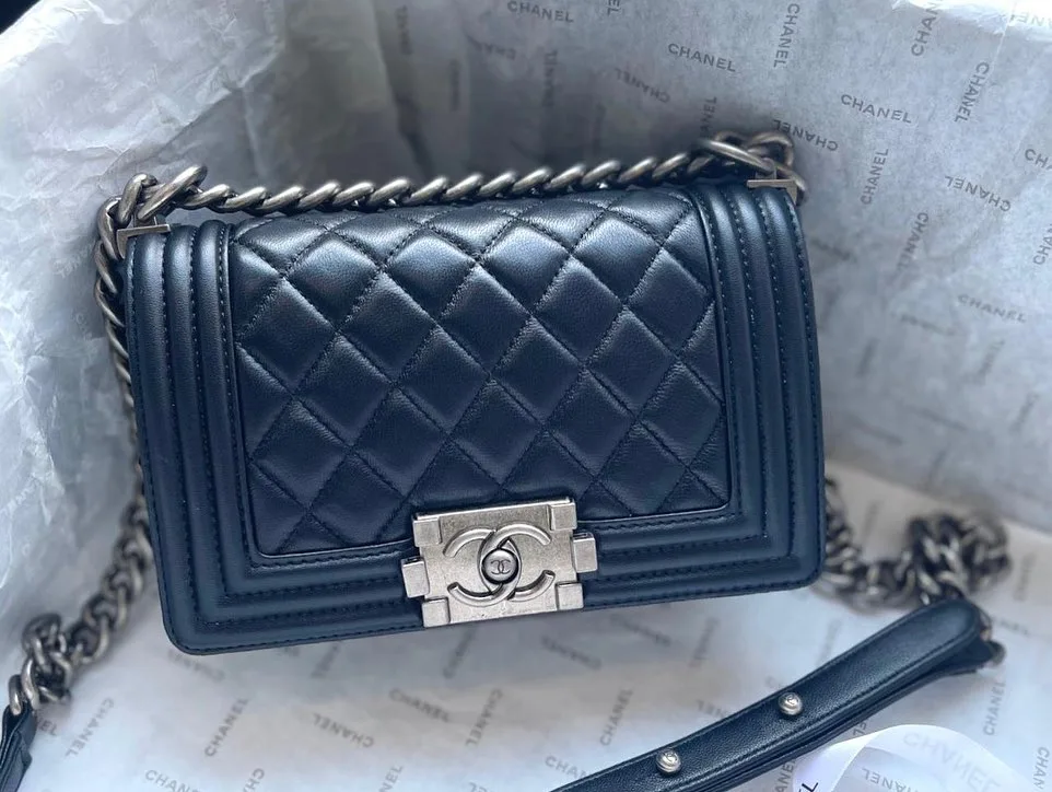 Chanel Boy Bag photo 1