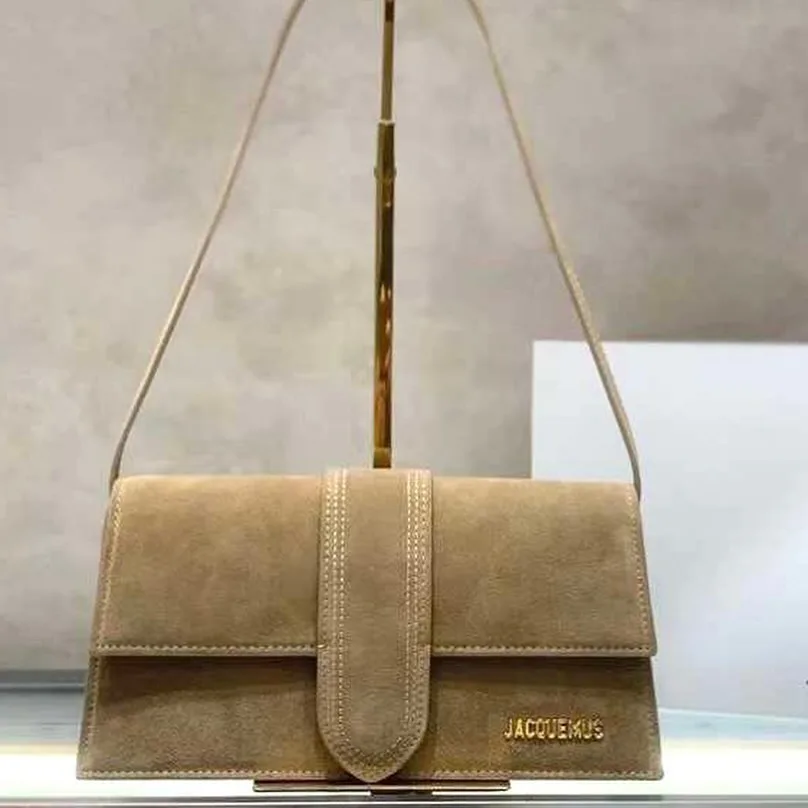 Jacquemus Le Bambino photo 1