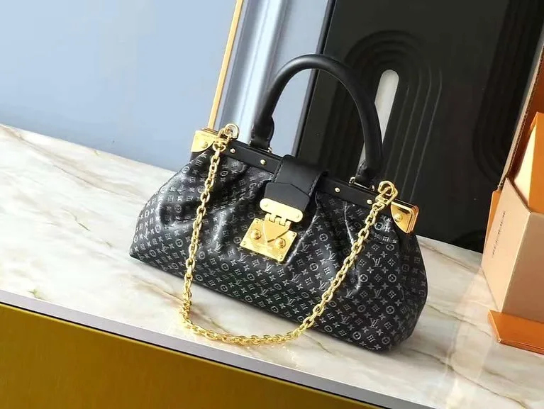 Louis Vuitton Polka Monogram Handbag photo 1