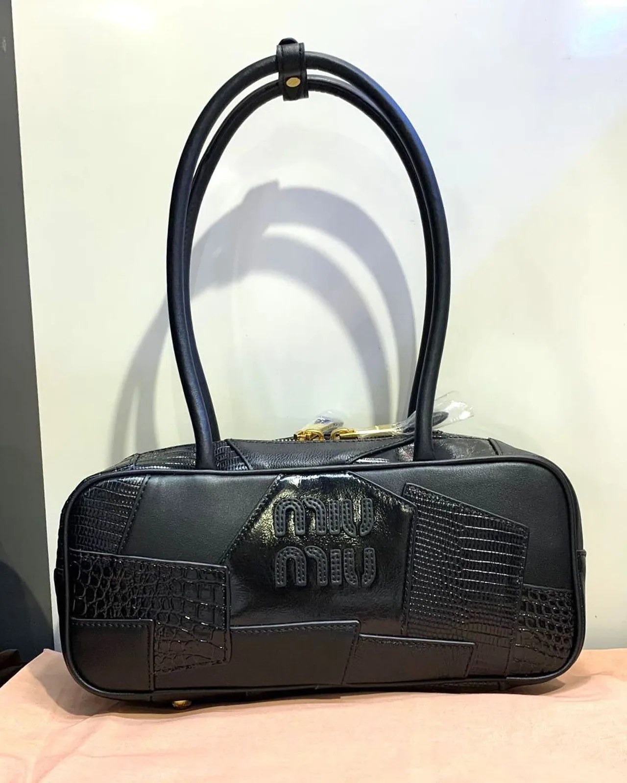 Miu Miu Handbag photo 1