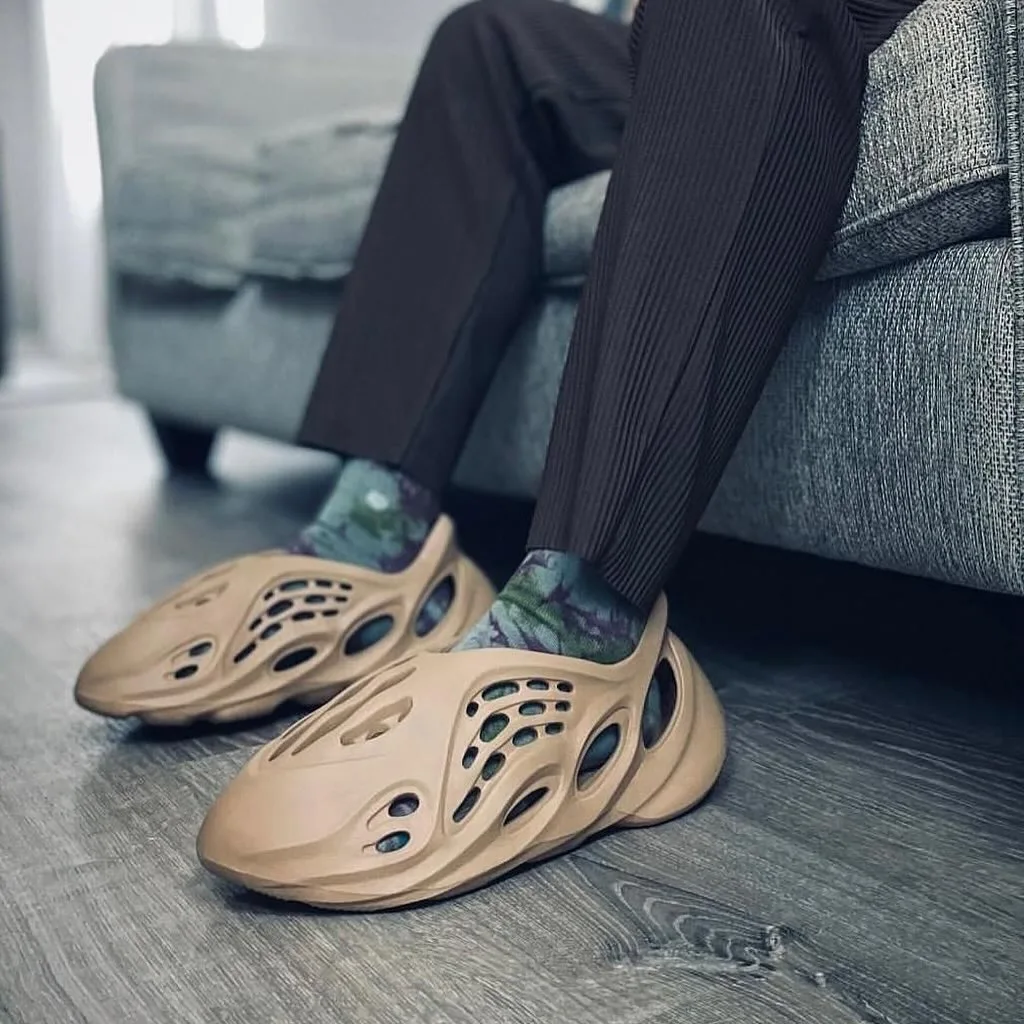 Adidas Slip-On Clog photo 1
