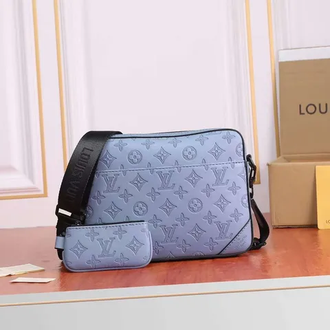 Louis Vuitton District PM messenger bag