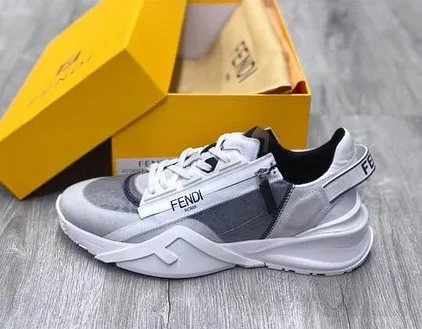Fendi Sneaker photo 1