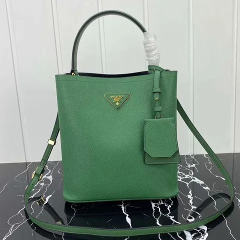 Prada Panier