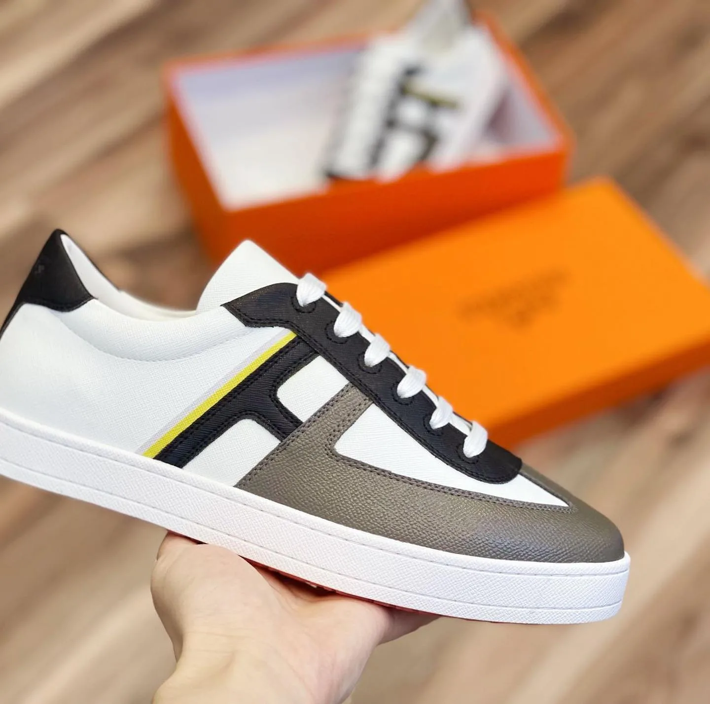 Hermès Day Sneaker photo 1