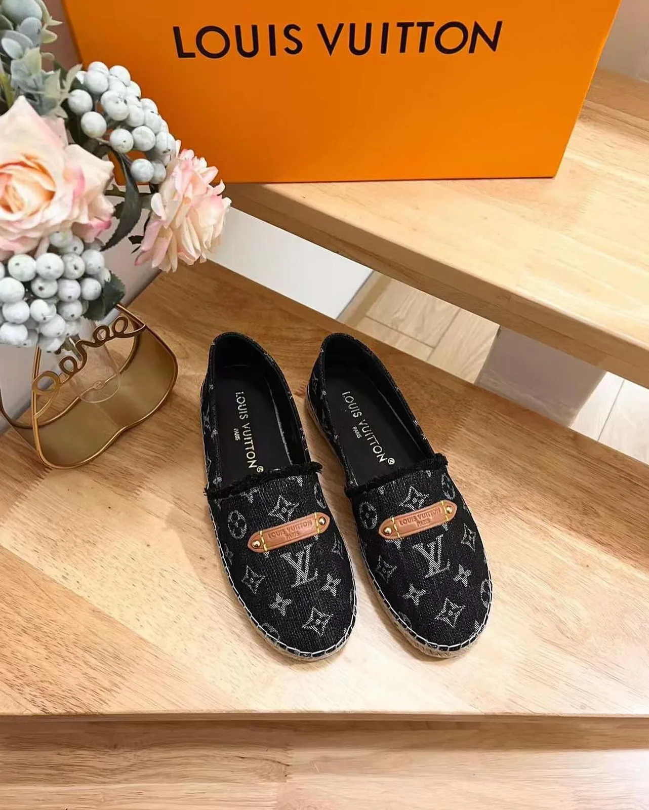 Louis Vuitton Espadrille photo 1