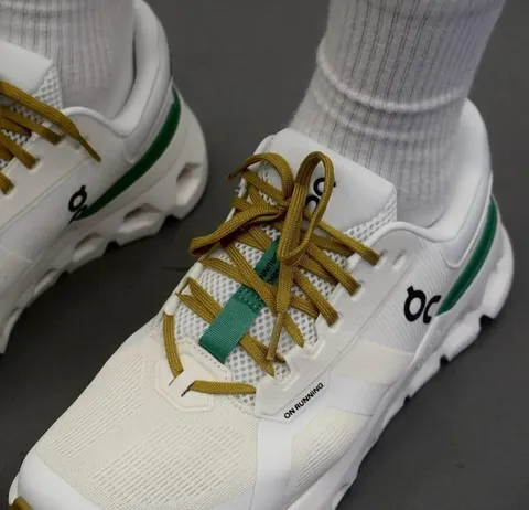 On Sneaker